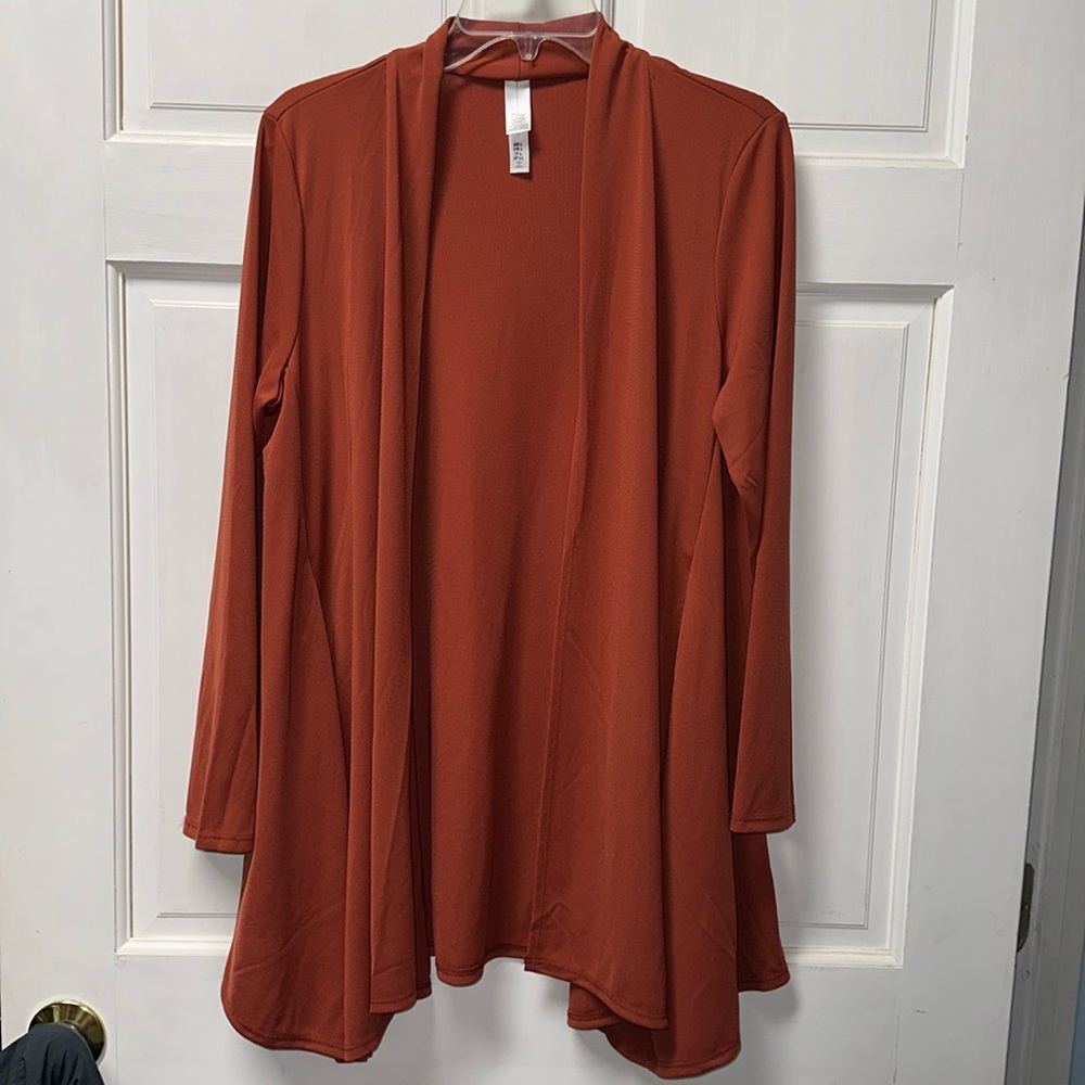 Komodo cardigan Marla Wynne size large